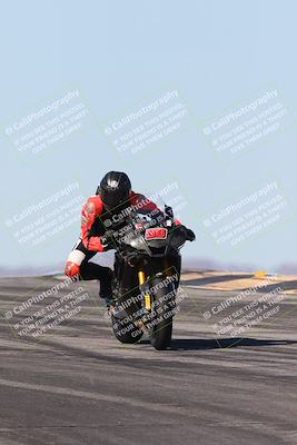 media/Dec-07-2025-CVMA (Sun) [[3e7d2de5dc]]/Race 6-The Shootout/